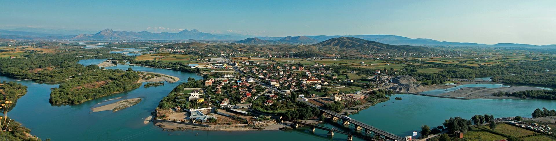 Шкодер - город в Албании