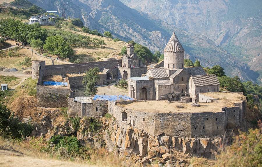 Монастырь Татев в Армении