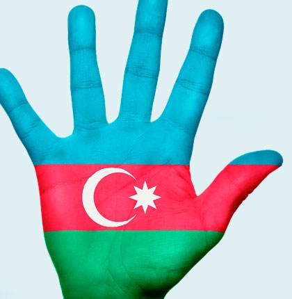 Флаг Азербайджана на руке