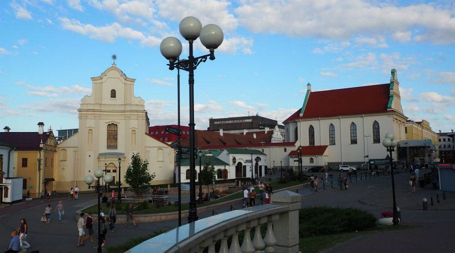Отдых и посещение церквей в Минске 