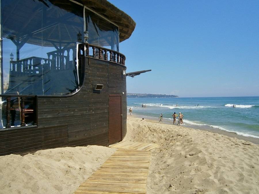 Пляжный отдых в Болгарии очень популярен среди россиян