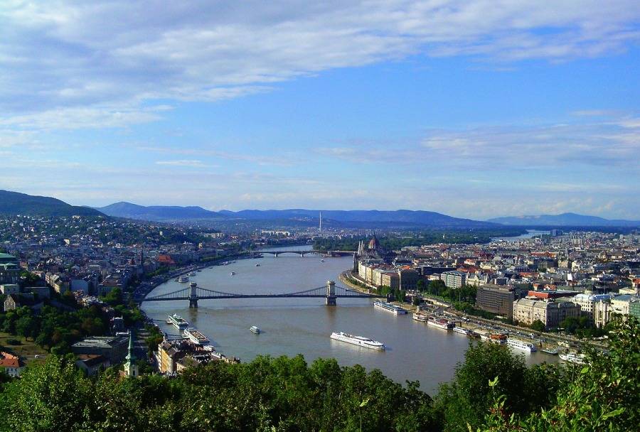 Без посещения Будапешта невозможно представить отдых в Венгрии