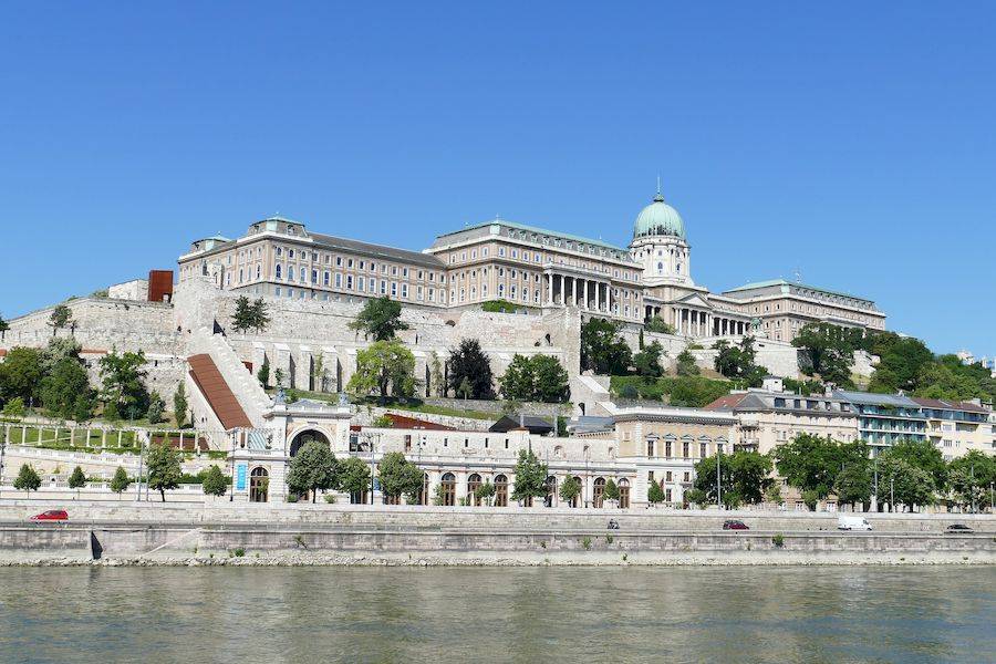 Резиденция венгерских королей