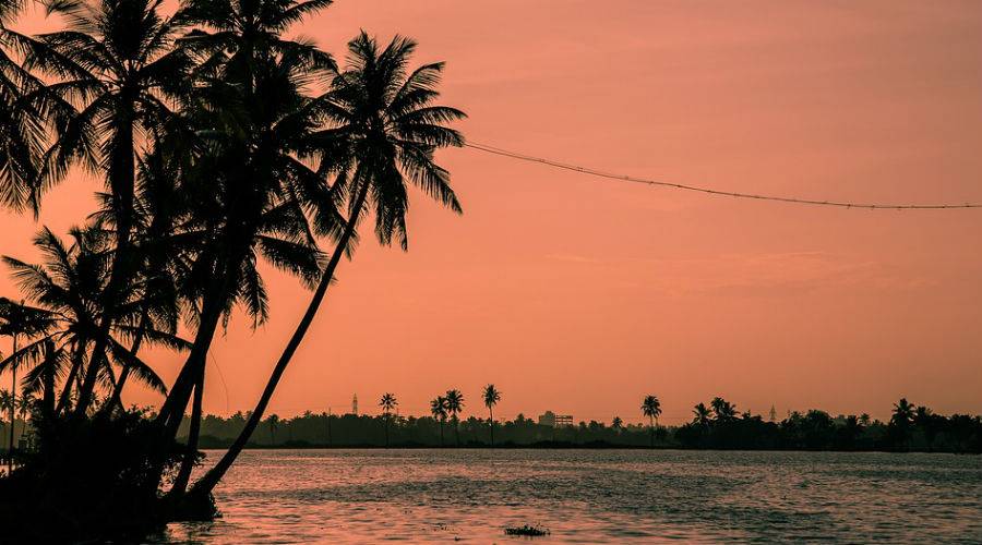 Отды на закате в Керале 