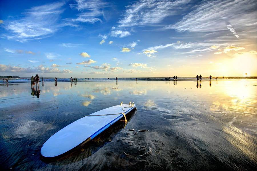 Где заняться серфингом на Бали