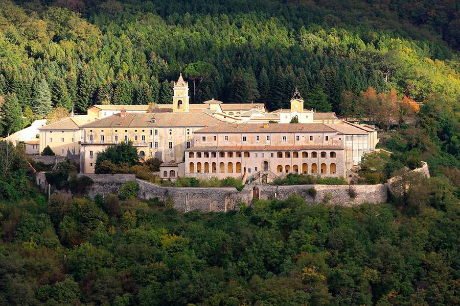 Монастырь в провинции Лацио