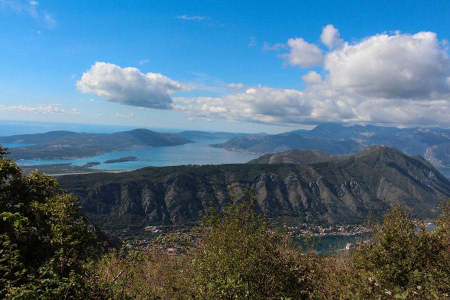 Черногория, Ловчен, озера