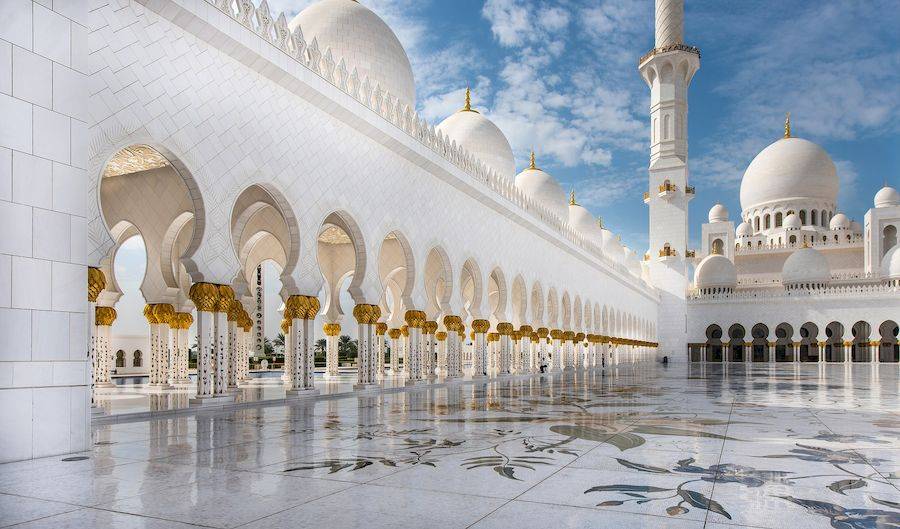 Одна из самых больших мечетей в мире